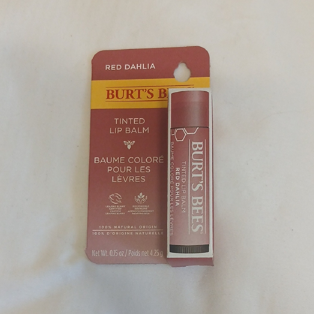 Burt's Bees Red Dahlia Lip Balm